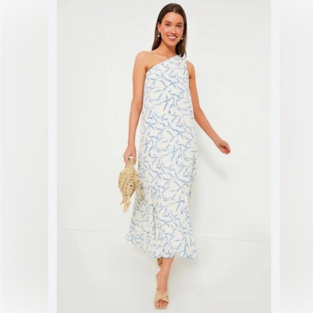 Chic One-Shoulder White and Blue Dress